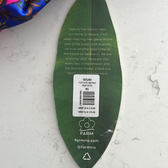 FARM rio one piece swimsuit - Picture 2 of 4